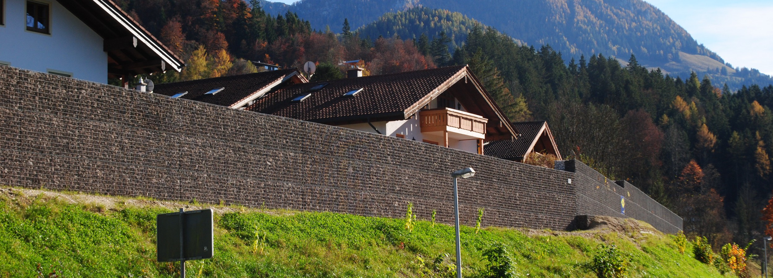 Fence gabions