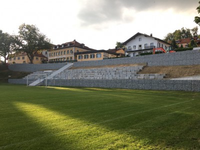 Büchlberg Sportplatz, Hangsicherung