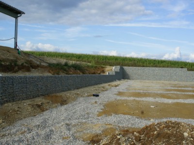 Geisenhausen Sportplatz, Hangsicherung