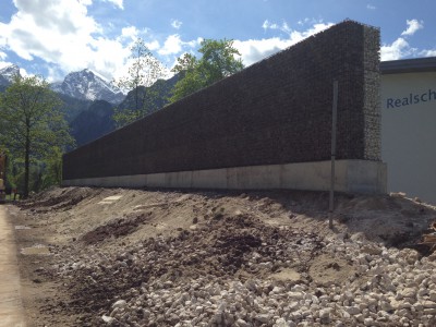 Schönau Königsee, Lärmschutzgabionen